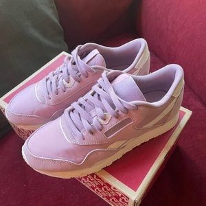 Reebok nylon classic pink